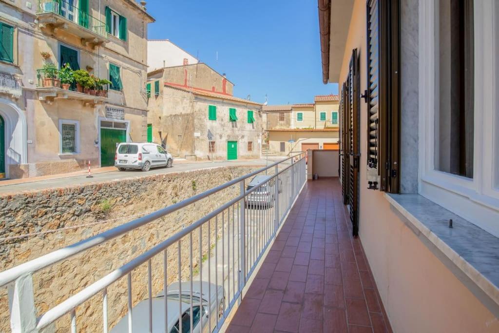 Ferienwohnung Alba Del Mare Capoliveri  Exterior foto