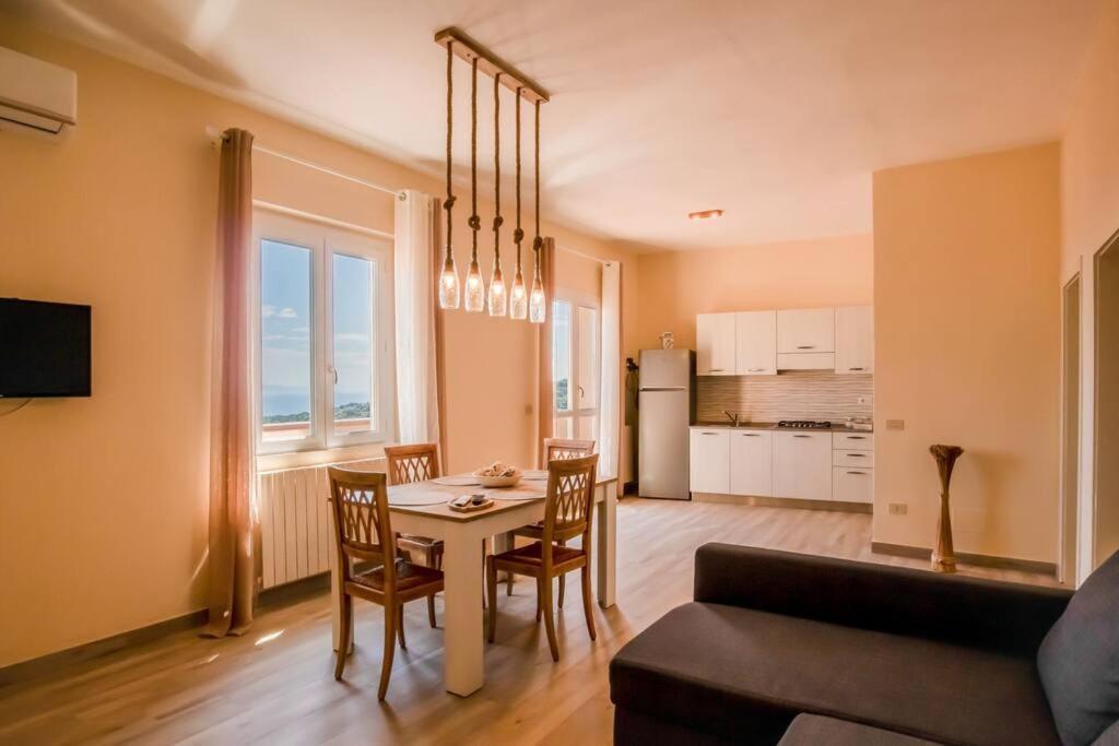 Ferienwohnung Alba Del Mare Capoliveri  Exterior foto